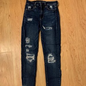 American Eagle Super Hi-Rise Distressed Jeggings